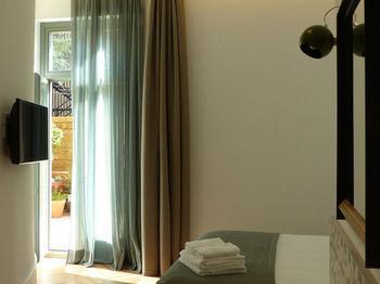 Allotjament i esmorzar Casa Mathilda 3*